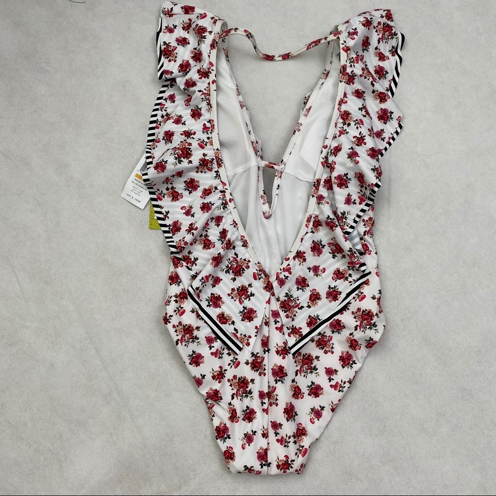 NWT Gianni Bini | One Piece Flora Swimsuit - Picture 5 of 6